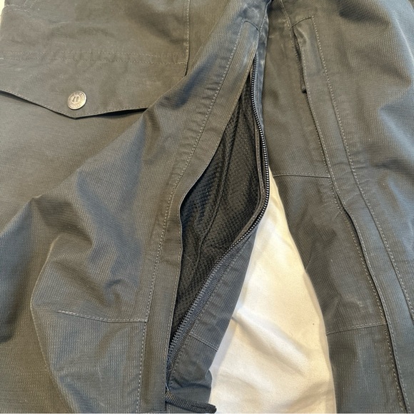 Armada Ski Pants Women’s Size Small Gore-tex Gorpcore Gortex Snowboard GUC - Picture 10 of 13